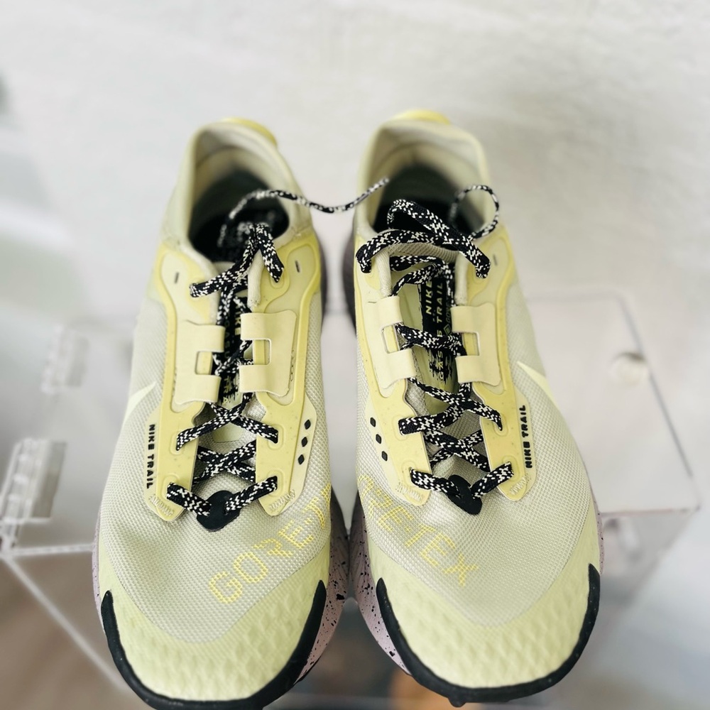 NEW Nike Pegasus Trail 3 Gore-Tex olive green SZ 9.5 - Picture 6 of 8